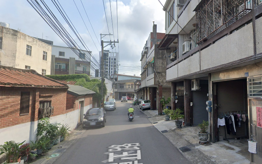 位於台中市大甲區彈正路57-5號2層樓的法拍屋照片